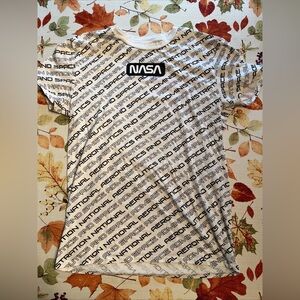 Hyper Space NASA All Over White Short Sleeve T Shirt Size M
